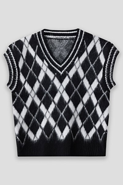 winter club V-Neck Corded Edge Diamond Patterned Women's Sweater - 100% Silk, 2 Colors