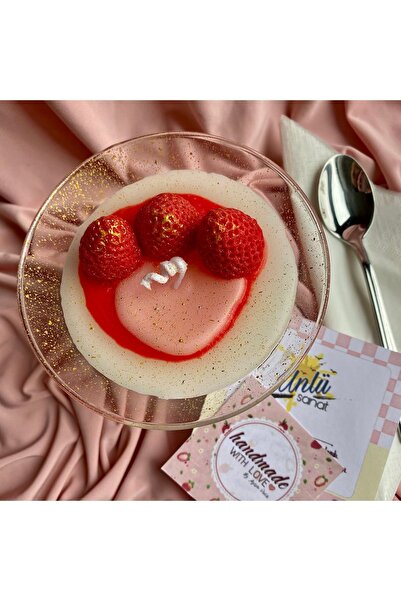 Handmade Çilek Kokulu Dekoratif Hediyelik Çilekli Tatlı Mum