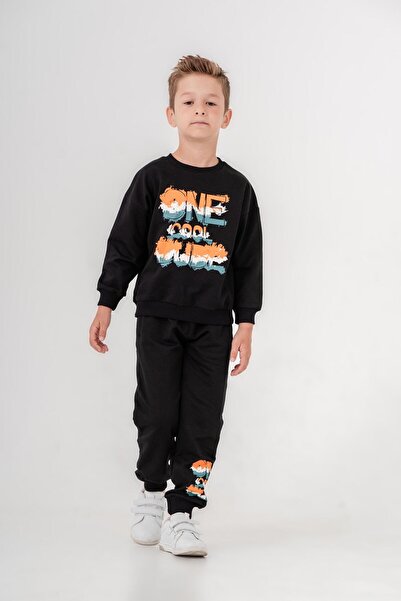 Mışıl Kids Σετ αθλητικής φόρμας ONE DUDE COOL για αγόρια - με στάμπα και λεπτ...