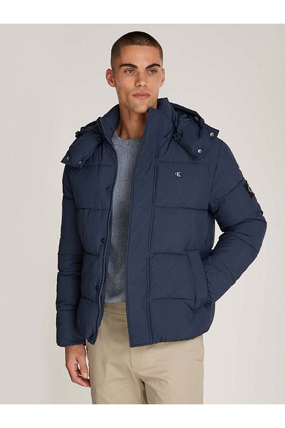 Calvin Klein Ανδρικό μπουφάν Essentials Non Down - Άνετη σχεδίαση, βιώσιμο υλικό