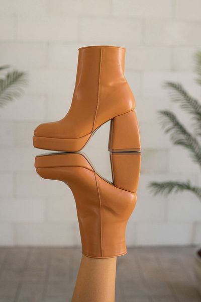 Parponi Cizme de damă din piele cu toc cu platformă cu vârf pătrat rapid Camel