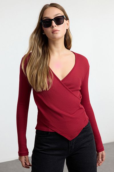 Trendyol Collection Stretchy Ribbed Burgundy Knitted Blouse - Double Breasted Collar, Long Sleeve, Body Fitted Twoaw21Bz1274