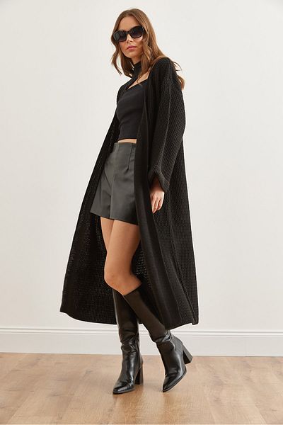 Olalook Schwarze Maxi-Strickjacke – gefaltete Manschette, HRK- 19000297