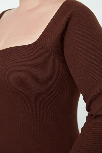 Trendyol Curve Καφέ Καμισόλ Πλεκτό Φόρεμα Plus Size