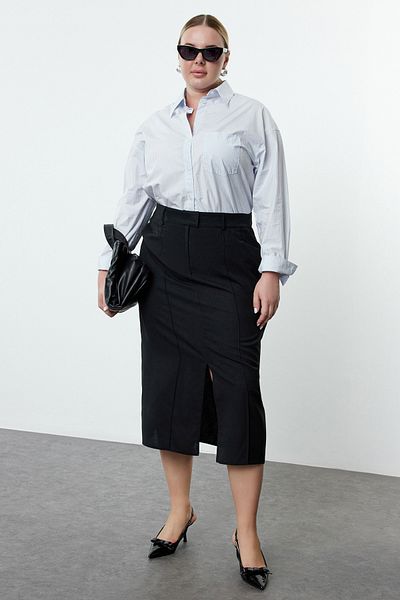 Trendyol Curve Μαύρη Maxi Slit Φούστα Plus Size - TBBAW25AZ00020