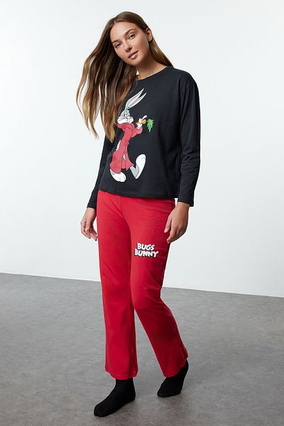 Trendyol Collection Sada černého bavlněného pyžama Bugs Bunny s licencí - Thmaw25Pt00158