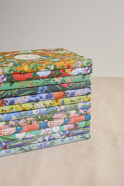 hiddenpaperco دفتر ملاحظات من القماش الزهري / مخطط