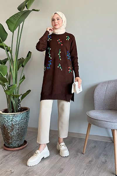 InStyle سترة تريكو ناعمة مصنوعة يدويًا باللون البني المر