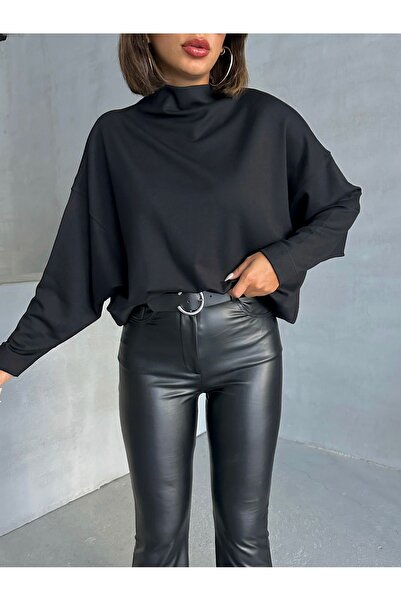 Look Forward Γυναικεία μαύρη υφασμάτινη μπλούζα με γιακά με νυχτερίδα