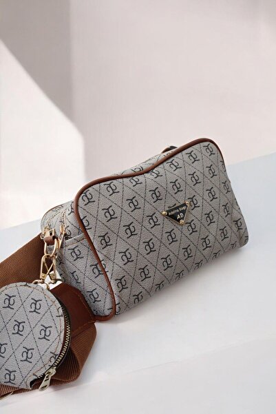 Luniva Venedik Kadın Monogram Desenli Omuz ve Çapraz Askılı Çanta -Çıkarılabi...