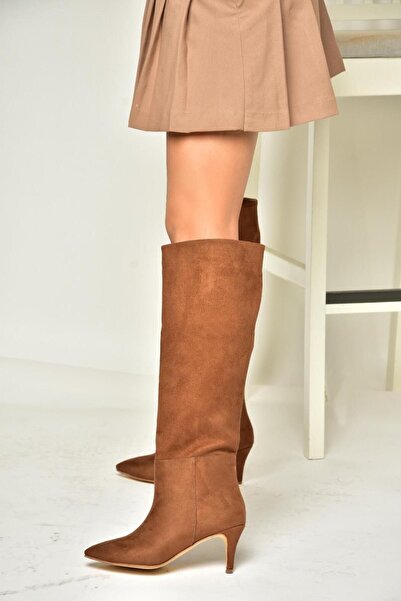 Fox Shoes N 749204002 Barna velúr női csizma - alacsony sarkú