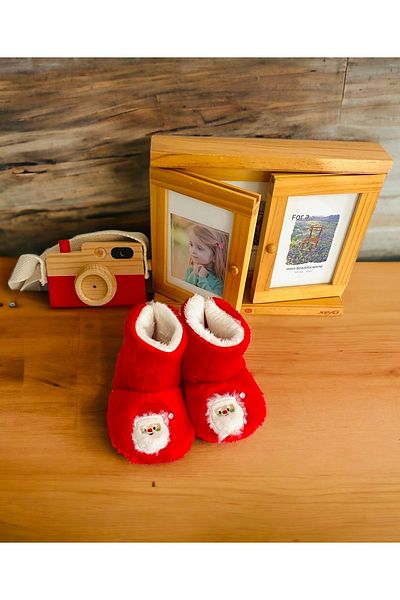 DERİNBEBE Cheerful Babies New Year's Themed Non-Slip Slippers with Soft Inside