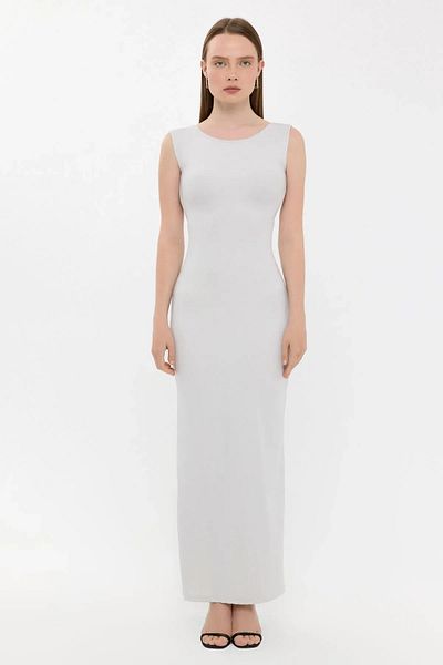 Hiccup Bodycon Maxi Φόρεμα - Λεπτομέρεια με λαιμόκοψη και πλάτη