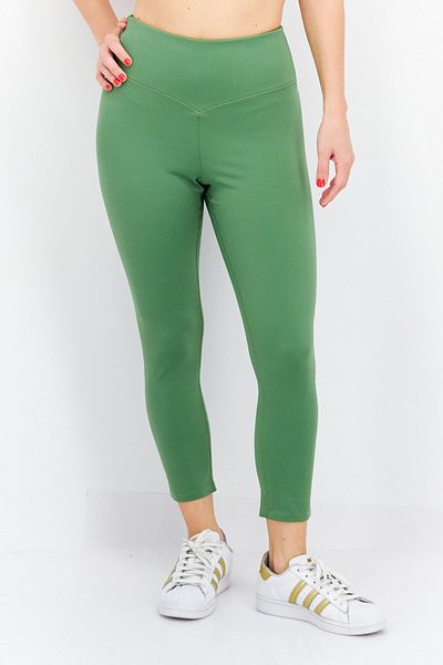 Triumph Women 3/4th Plain Leggings, Green