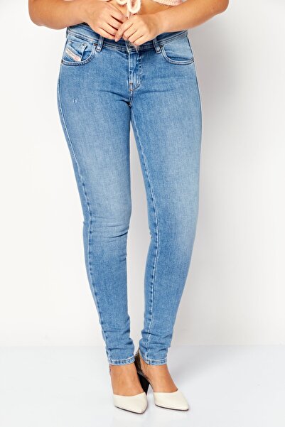 Diesel Women Skinny Fit 2018 Slandy-Low Stretchable Denim Jeans, Blue