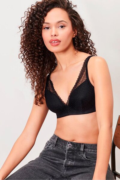 Tchibo حمالة صدر نسائية مبطنة ومزخرفة باللون الأسود