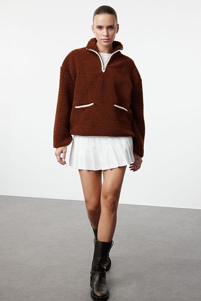 Trendyol Collection Λούτρινο γιακά με φερμουάρ - Καφέ πλεκτό φούτερ TWOAW25SW00110