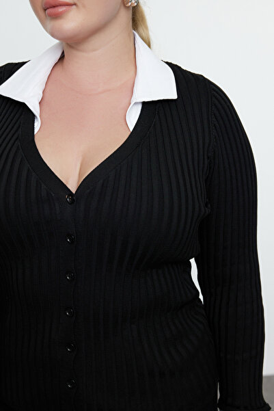 Trendyol Curve Πλεκτά CorDeD CarDiGan - Γιακάς Πουκάμισου, ΚουμπίΔ, Μαύρο TBBAW25AV00016