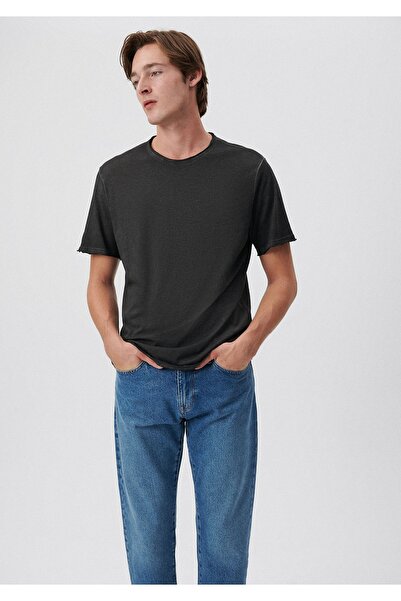 Mavi Велосипедна комір чорна футболка Regular Fit / Нормальний крій 0611590-900