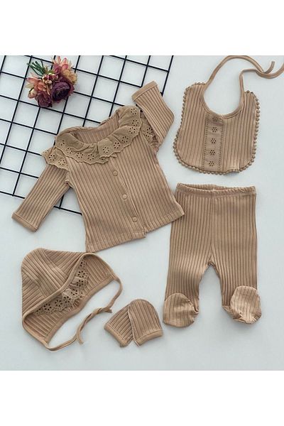 Necix's 5 Pieces of Our Cheerful Babies Hospital Discharge Set - Organic Fabric and Lacy Brown