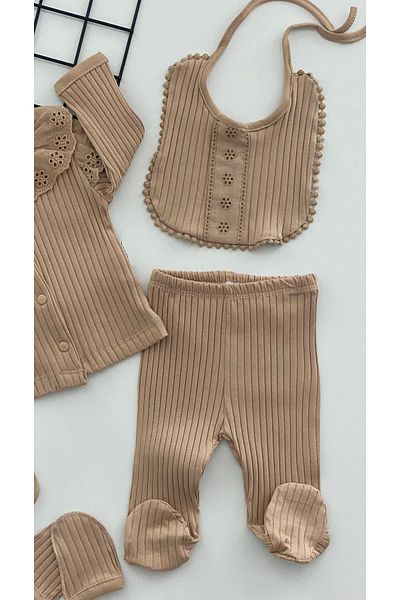Necix's 5 Pieces of Our Cheerful Babies Hospital Discharge Set - Organic Fabric and Lacy Brown