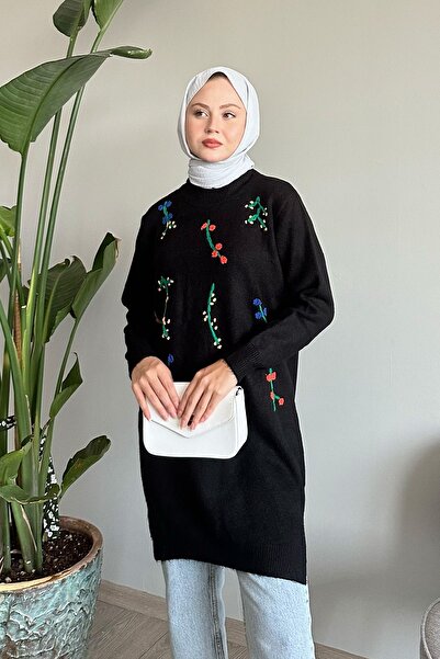 InStyle El İşi Yumoş Siyah Triko Tunik