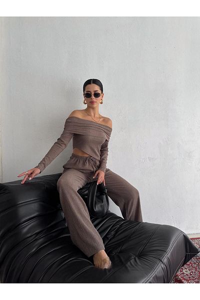 aytenli Bürümcük Suit Madonna Collar Triangle Cut Long Sleeve Blouse Elastic Waist Lace-Up Wide Pants Suit