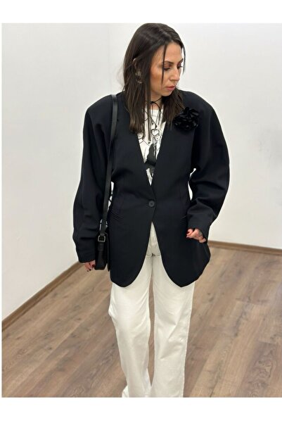 Gonca İzmit Omzu Vatkalı Gül Broş Detaylı Tek Düğmeli Blazer Ceket