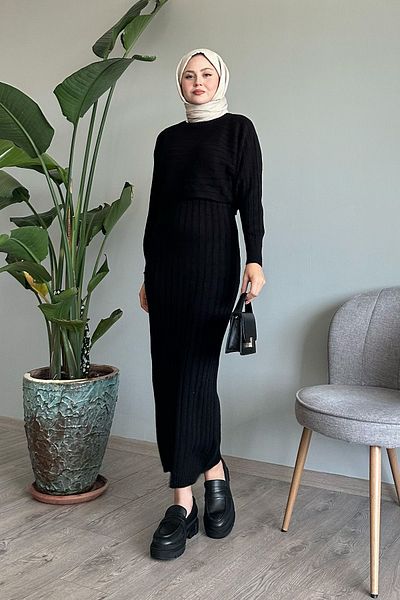 InStyle Short Sweater Set with Black Knitwear Dress