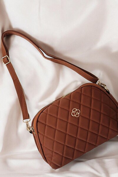 Luniva Monaco Kadın Kapitone Omuz Çantası - Şık ve Pratik Günlük Çanta