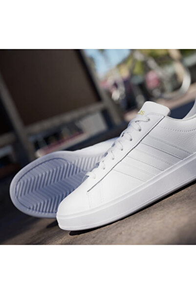 adidas Kadın Tenis Ayakkabı Grand Court 2.0 Gw9213