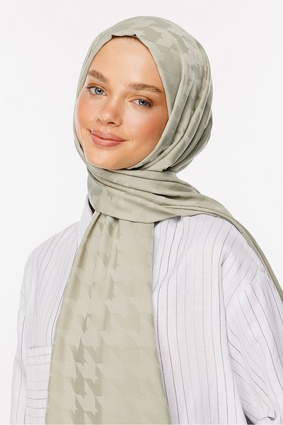 Mooncorn Island Tea Houndstooth Pattern Silky Jacquard Shawl