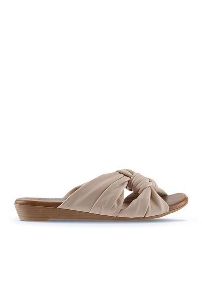 Bueno Shoes 01wu8800 Μοντέλο Ροζ Δερμάτινες Γυναικείες Επίπεδες Παντόφλες