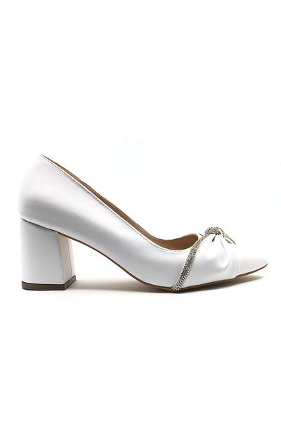 KOCAMANLAR Mehtap Knot Stone Detailed 6 cm Pantofi clasici de damă cu toc ALBI