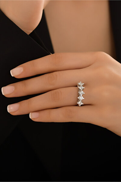 So CHIC... Premium Created Taşlı 8 Ayar Beyaz Altın 2.50 Ct Effect Beştaş Yüzük