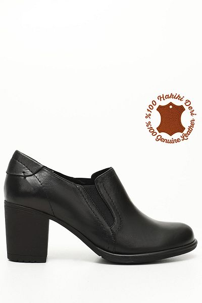 GÖNDERİ(R) Schwarze Damenschuhe/Mädchen aus echtem Leder mit mitteldickem Absatz