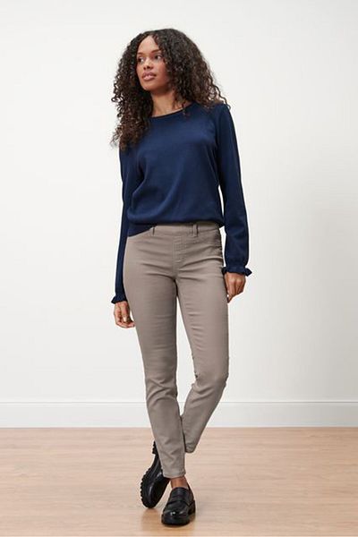 Tchibo Women Skinny Fit Solid Stretchable Jeans, Taupe