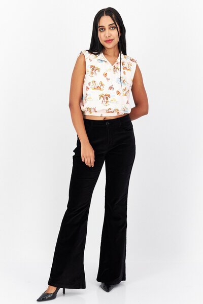 Royalty By Maluma Women Half Zip Sleeveless Graphic Crop Top, Pink