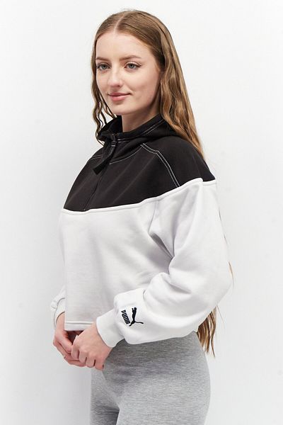 Puma Women Sportswear Fit Long Sleeve Training Crop Hooded, Black