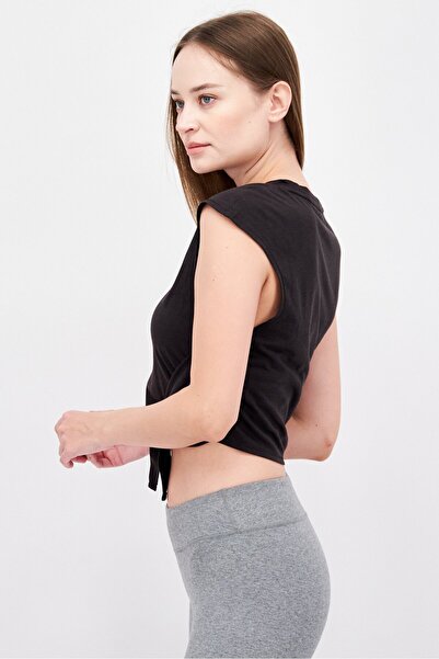 Puma Women Sportswear Fit Sleeveless Training Top, Black