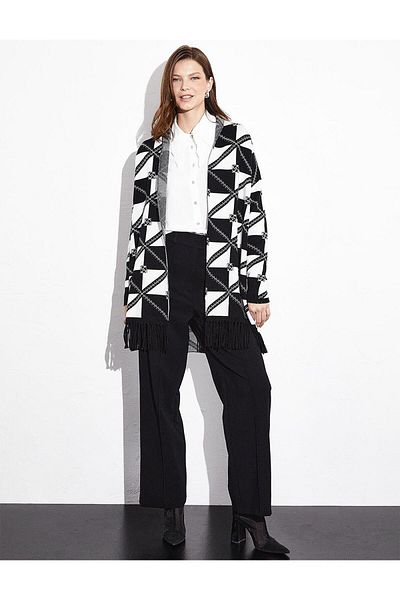 Kayra Exclusive Tasseled Monogram Design Knitwear Cardigan Black Optical White