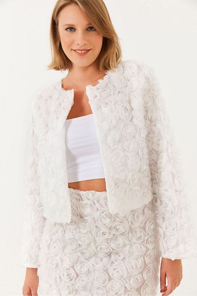 Bianco Lucci Women's Floral Textured Short Jacket Mbms028 60501028