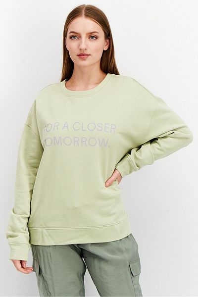 NAH/ Studio Women Crew Neck Graphic Sweater, Light Green