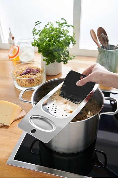 Tchibo Spaetzle Grater, Silver
