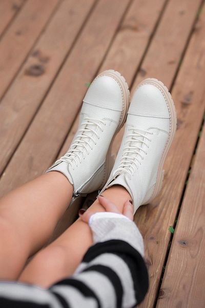 Parponi Roy Lace-Up Women's Genuine Leather Boots Ecru