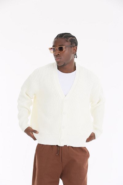 The Champ Clothing V-Neck Oversize Buttoned White Knitted Knitwear Cardigan