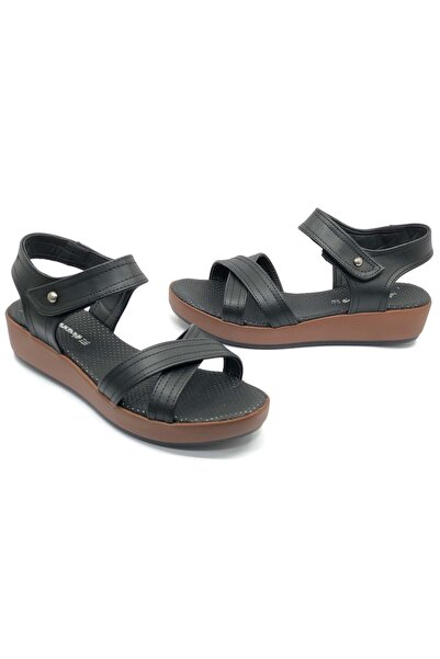 KOCAMANLAR Ayakdaş 1017 - Crna Ravan đon komad ženska Sandale i
