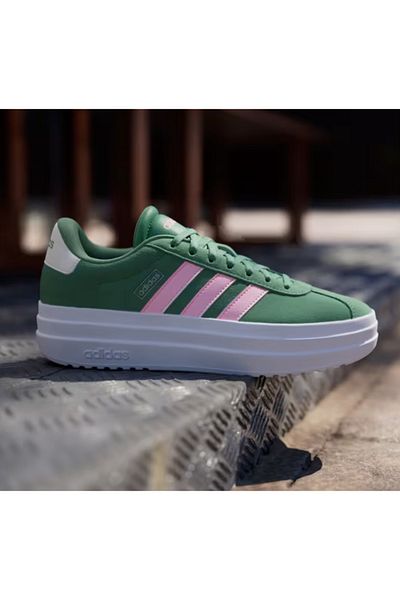 adidas Sportovní oblečení Vl Court Bold Pour Femme Sneakers Ih0365