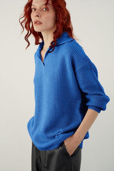 SHERIN Pulover tricotat cu gât polo albastru