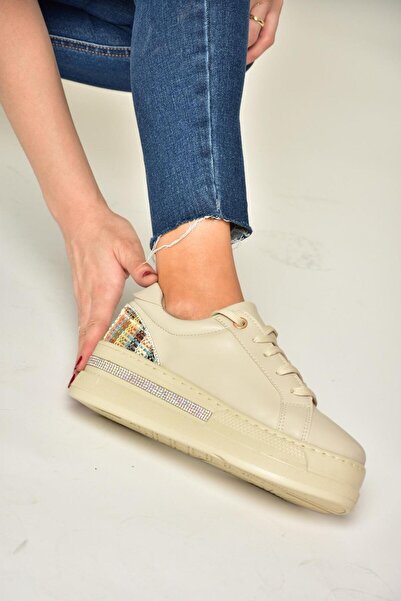 Fox Shoes T380527709 Жіночі спортивні кросівки з товстою підошвою бежевого ко...